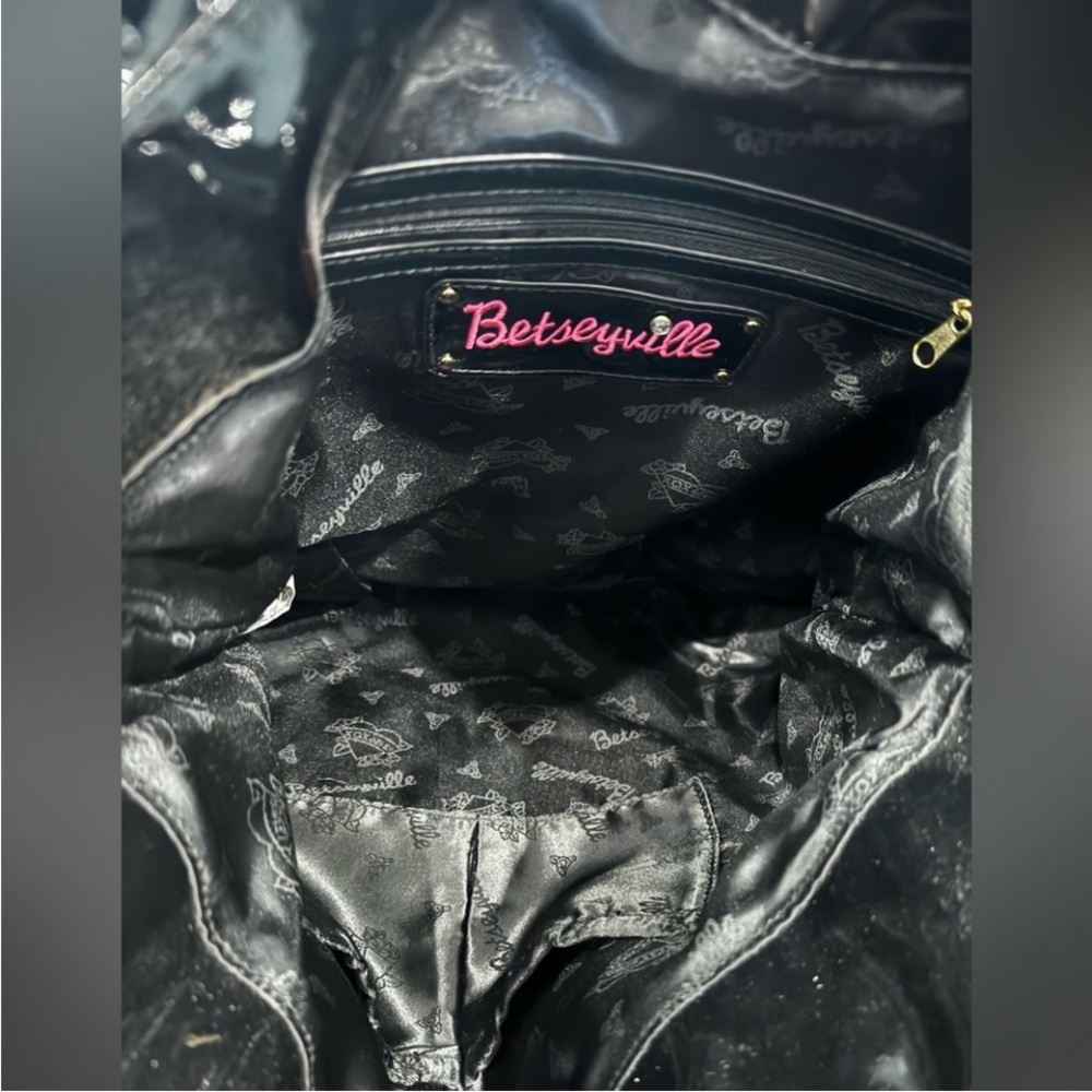 Betsyville Zebra Print Tote with Black Handles - Picture 7 of 7